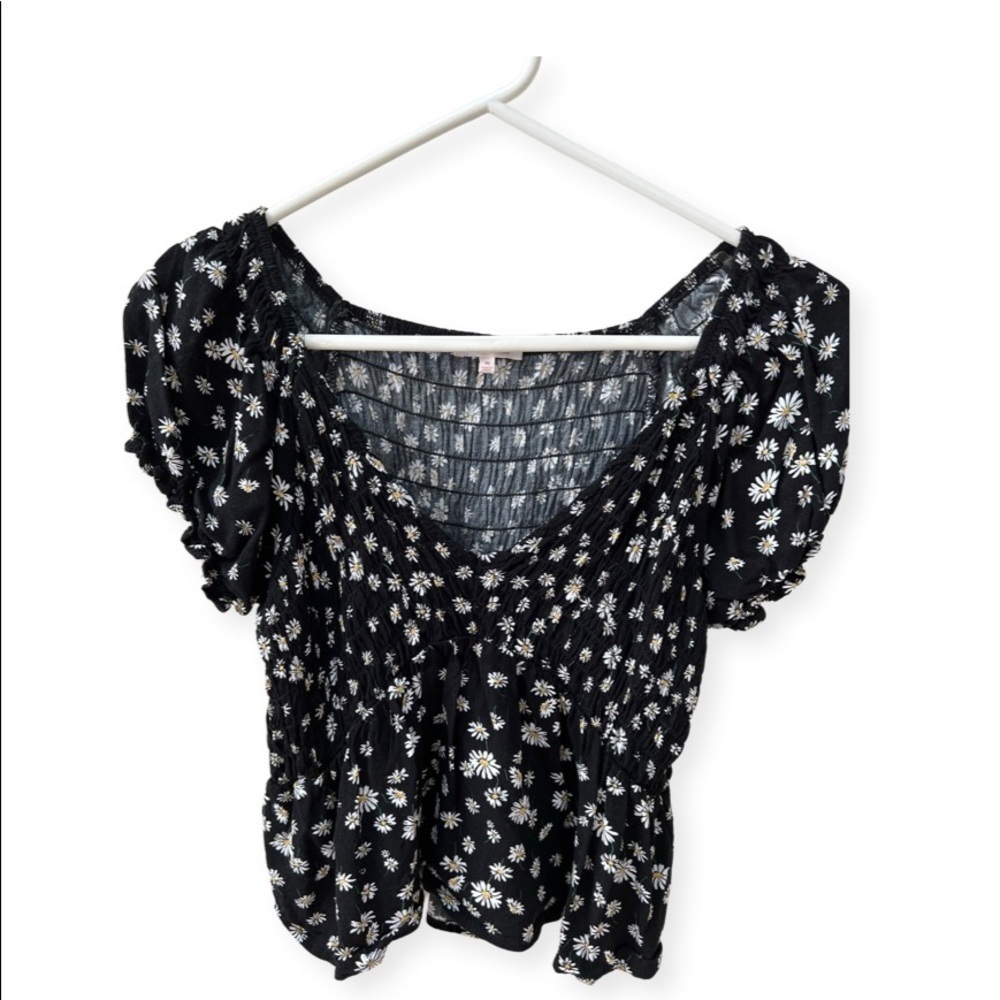 Lottie Moss black white daisy ruched v neck short sleeved top size M